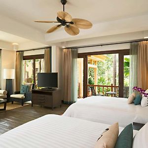 Junior Suite Twin Beds Pool View